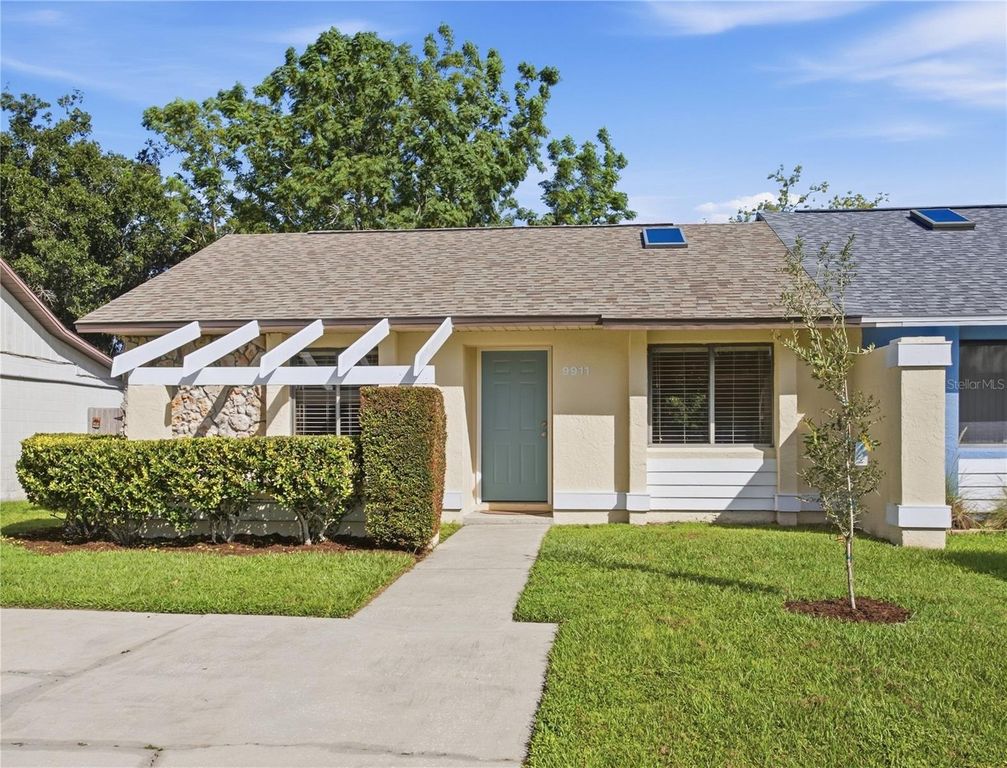 9911 LANCEWOOD STREET, Orlando, FL 32817