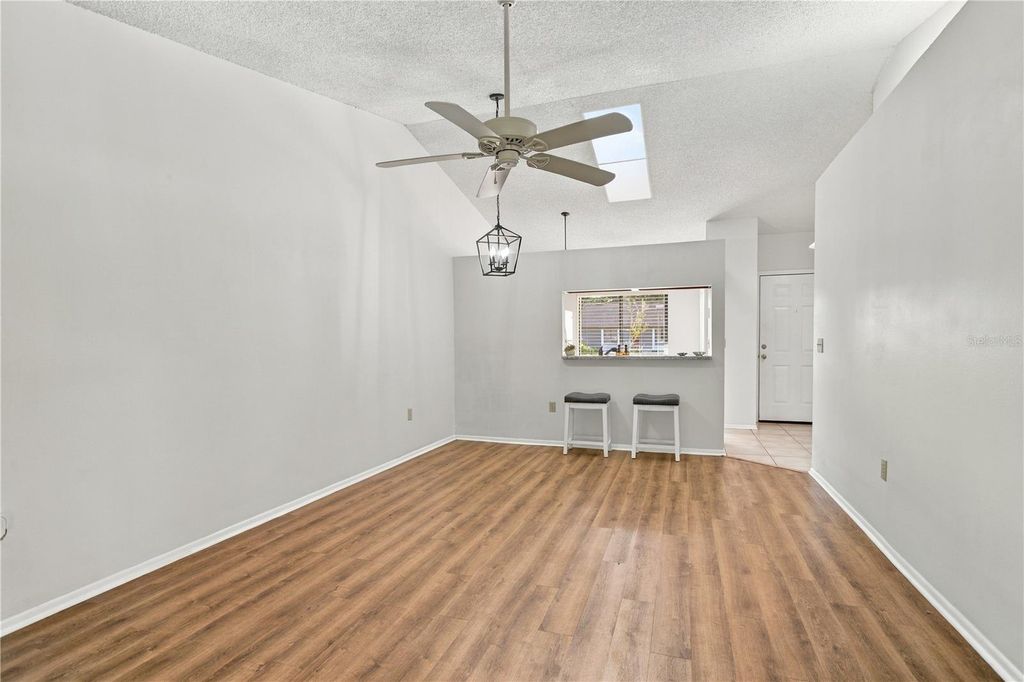 Image 17 of property listing at 9911 LANCEWOOD STREET, Orlando, FL 32817