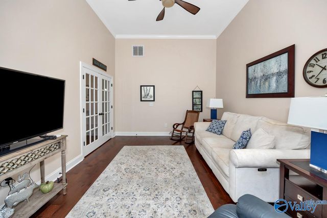 2811 Stepper SE, Owens Cross Roads, AL 35763