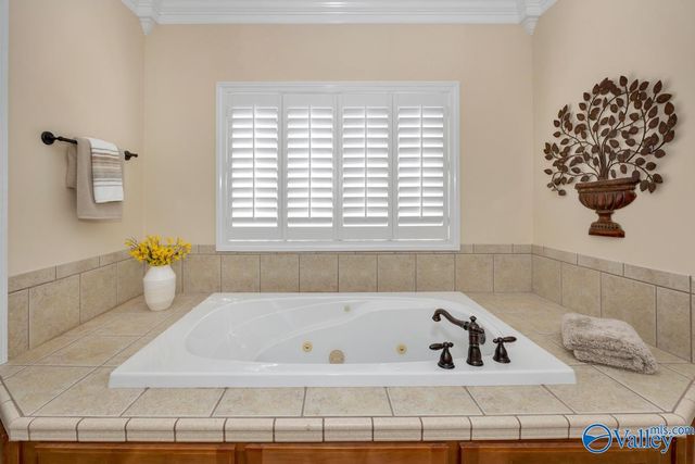 2811 Stepper SE, Owens Cross Roads, AL 35763