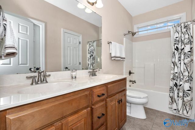 2811 Stepper SE, Owens Cross Roads, AL 35763