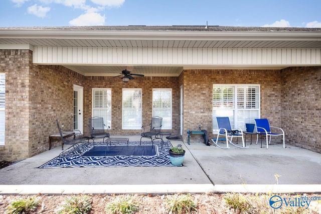 2811 Stepper SE, Owens Cross Roads, AL 35763