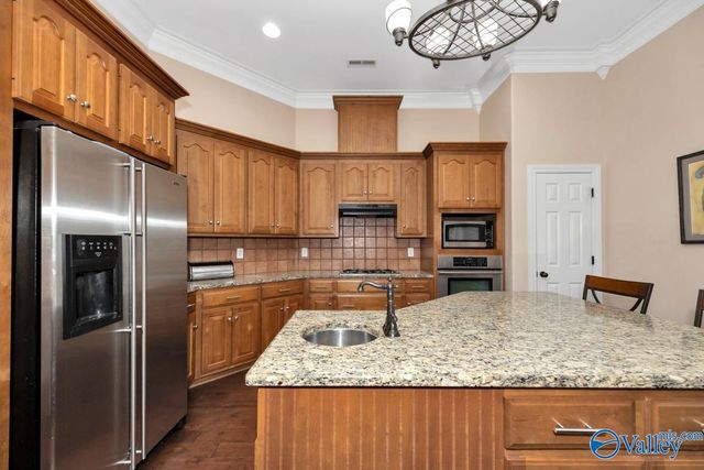 2811 Stepper SE, Owens Cross Roads, AL 35763