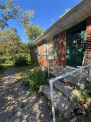 3910 Sewell Avenue, Kansas City, KS 66104