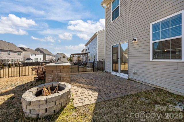 143 Haddonsfield Drive, Mooresville, NC 28115