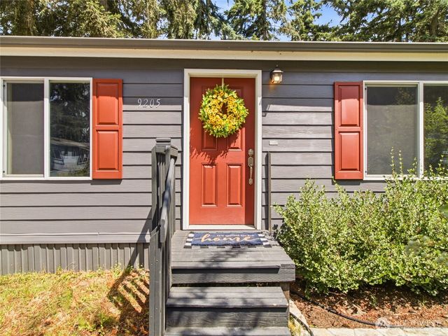 9205 206th Street Ct E, Graham, WA 98328
