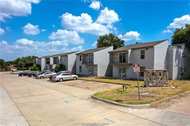 2000 Kazmeier 4, Bryan, TX 77802