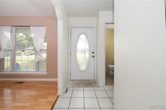 16475 Hardwood Lane, St Robert, MO 65584