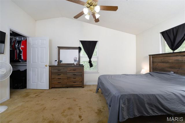 16475 Hardwood Lane, St Robert, MO 65584