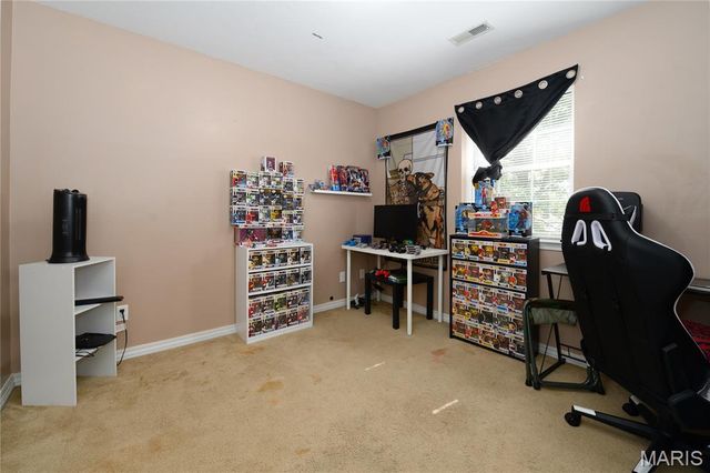 16475 Hardwood Lane, St Robert, MO 65584