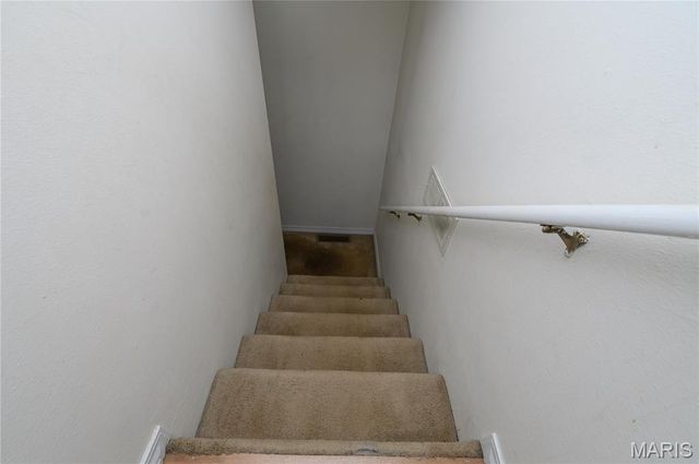 16475 Hardwood Lane, St Robert, MO 65584