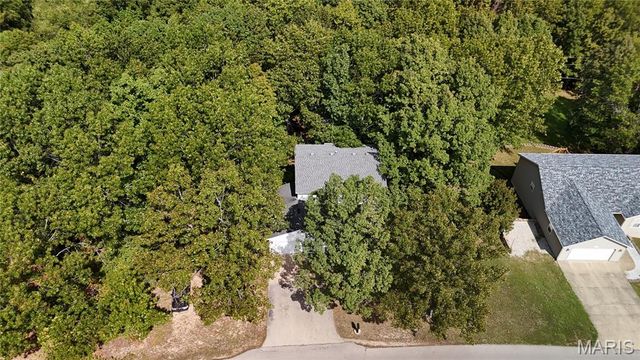 16475 Hardwood Lane, St Robert, MO 65584