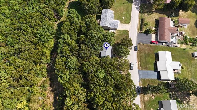 16475 Hardwood Lane, St Robert, MO 65584