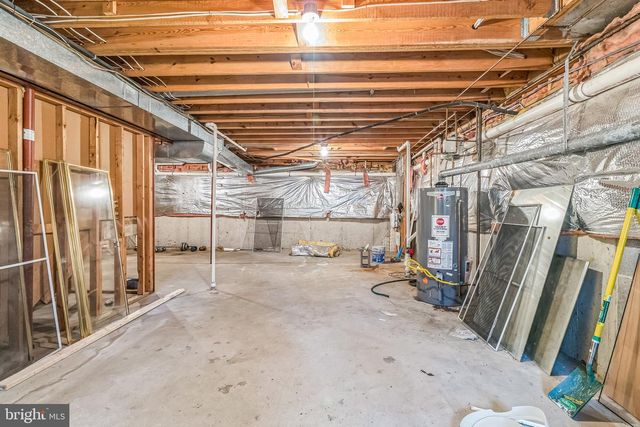 2527 HUNTER MILL RD, Oakton, VA 22124