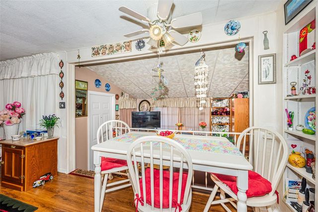 4187 72ND STREET N 32, St Petersburg, FL 33709