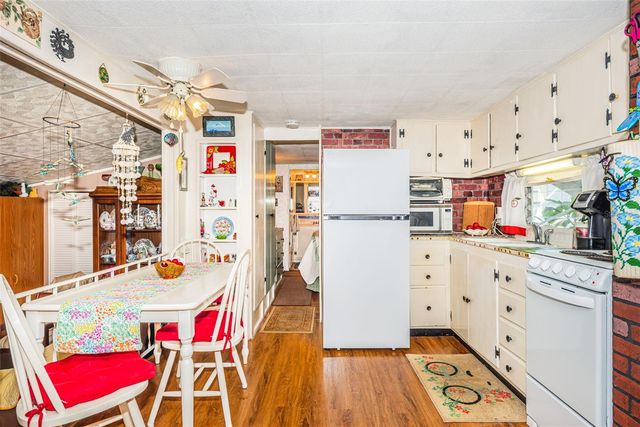 4187 72ND STREET N 32, St Petersburg, FL 33709