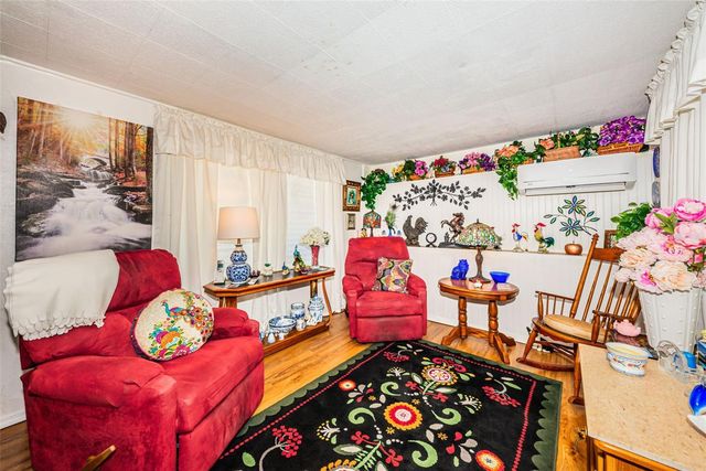 4187 72ND STREET N 32, St Petersburg, FL 33709