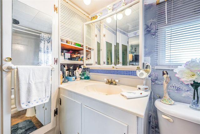 4187 72ND STREET N 32, St Petersburg, FL 33709