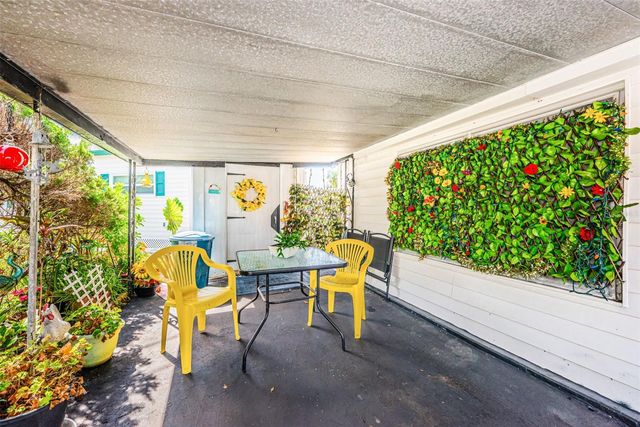 4187 72ND STREET N 32, St Petersburg, FL 33709