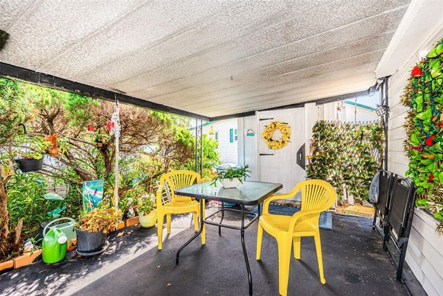4187 72ND STREET N 32, St Petersburg, FL 33709