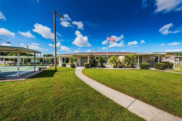 4187 72ND STREET N 32, St Petersburg, FL 33709