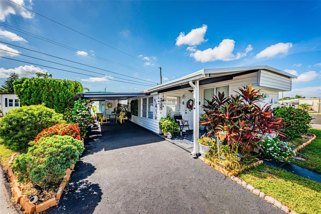 4187 72ND STREET N 32, St Petersburg, FL 33709