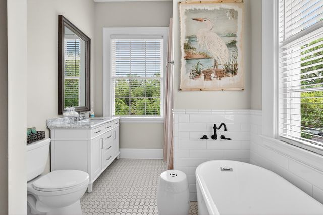 127 Broad St., Georgetown, SC 29440