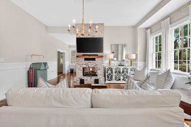 127 Broad St., Georgetown, SC 29440