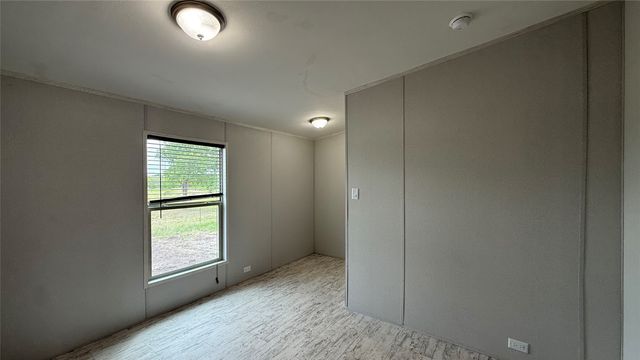 120 Angielena Loop, Decatur, TX 76234