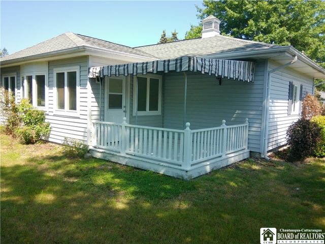 165 Connecticut Avenue, Jamestown, NY 14701