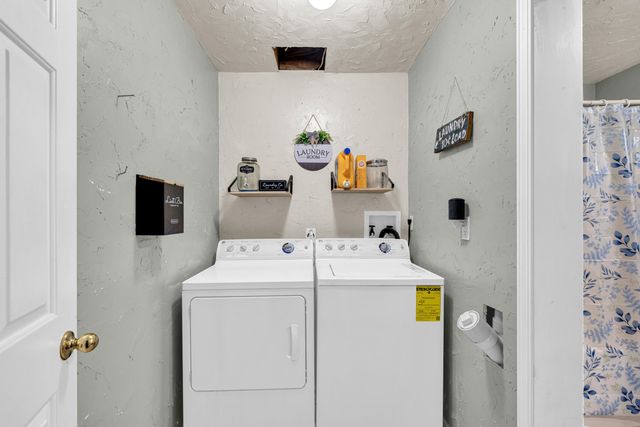 105 Pennycuick Drive, Mountain View, MO 65548