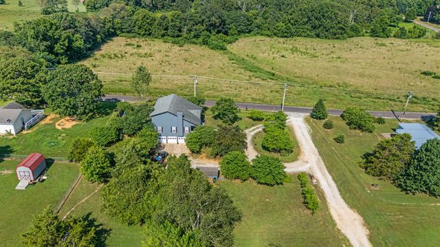 105 Pennycuick Drive, Mountain View, MO 65548