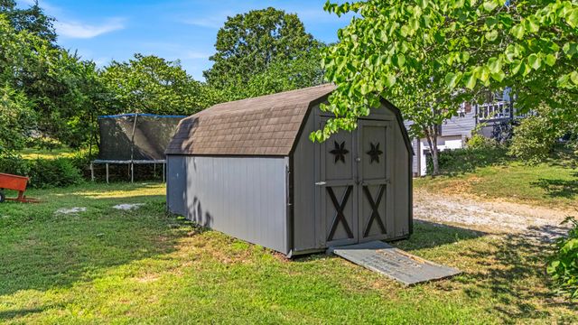 105 Pennycuick Drive, Mountain View, MO 65548