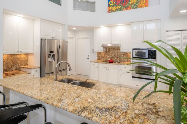 10849 Bal Harbor Drive, Boca Raton, FL 33498