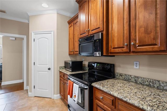 3360 Gatewood Drive W, Mobile, AL 36619
