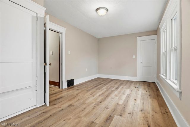 50 Belvidere Way, Akron, OH 44302