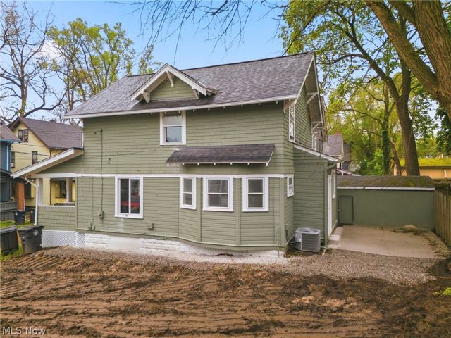 50 Belvidere Way, Akron, OH 44302