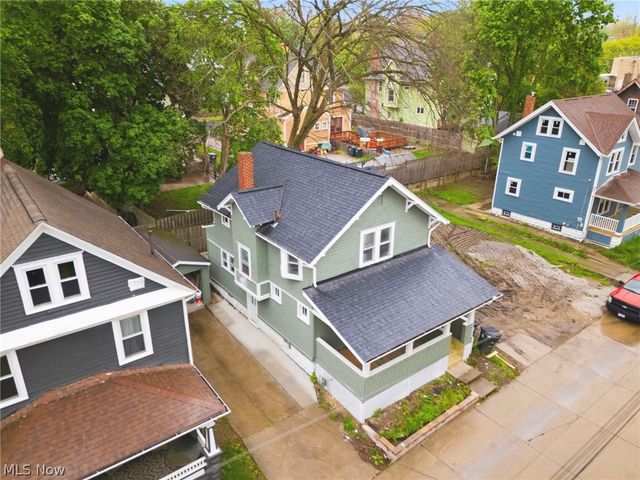 50 Belvidere Way, Akron, OH 44302