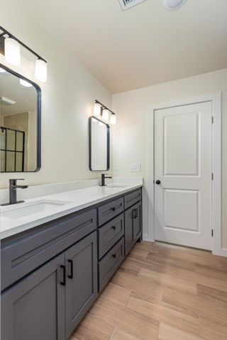 1312 Hummingbird Lane, Grove, OK 74344