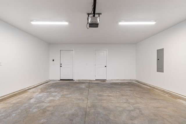 1312 Hummingbird Lane, Grove, OK 74344