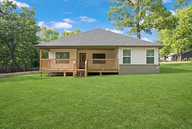 1312 Hummingbird Lane, Grove, OK 74344