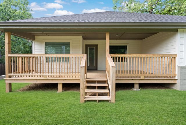 1312 Hummingbird Lane, Grove, OK 74344