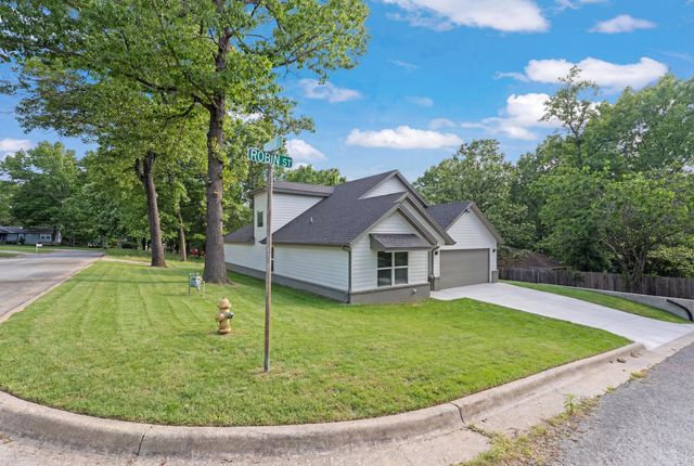 1312 Hummingbird Lane, Grove, OK 74344