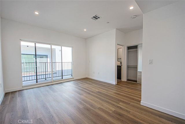 5235 Satsuma Avenue, North Hollywood, CA 91601