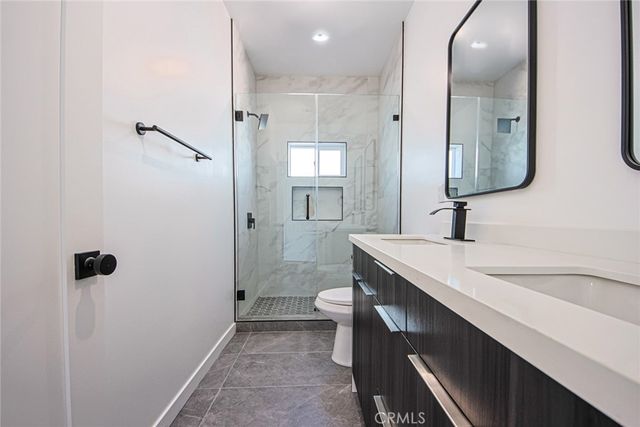 5235 Satsuma Avenue, North Hollywood, CA 91601