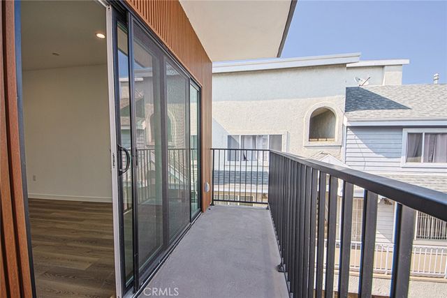 5235 Satsuma Avenue, North Hollywood, CA 91601