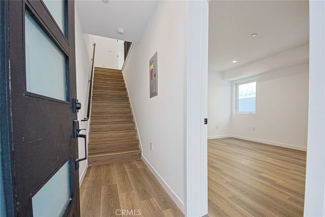 5235 Satsuma Avenue, North Hollywood, CA 91601