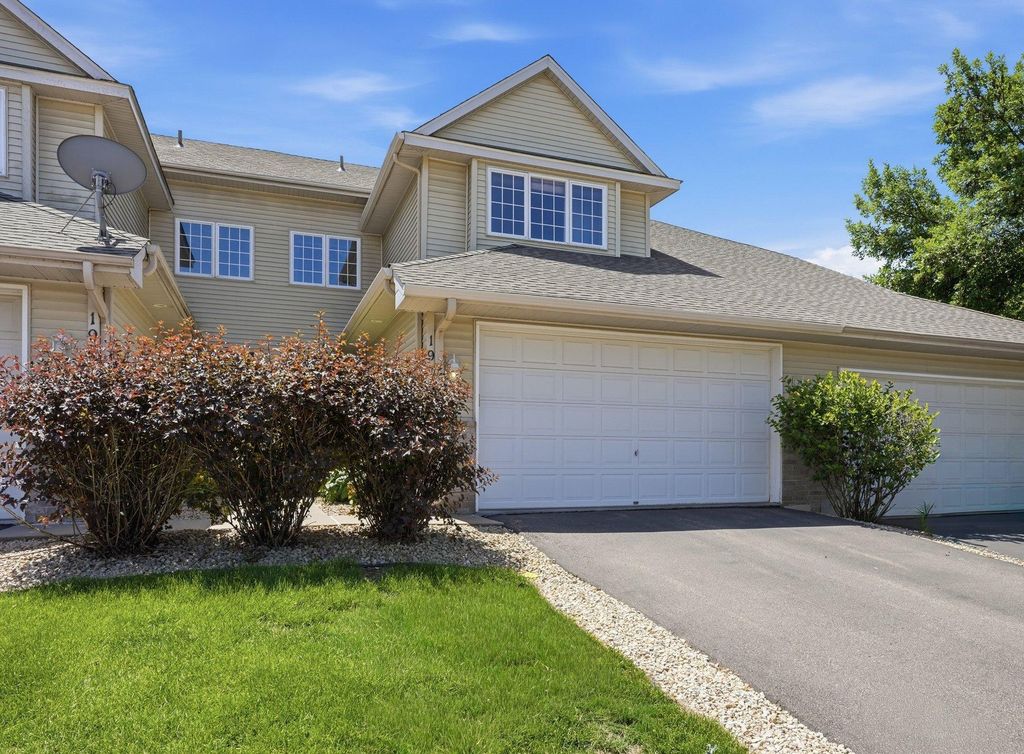 1971 Andrew Court, Chanhassen, MN 55317 — exterior