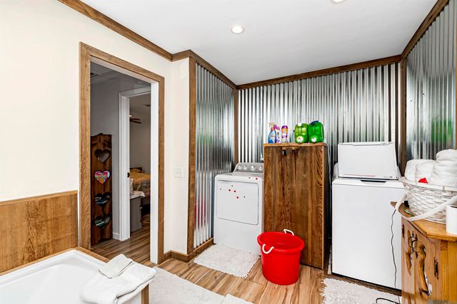 14254 Oakwood Ln, Denham Springs, LA 70726