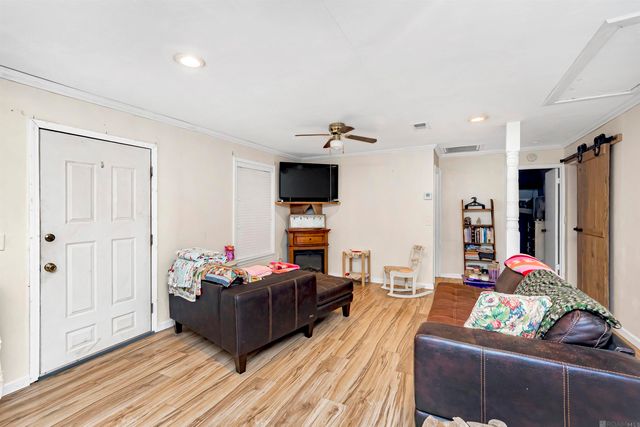 14254 Oakwood Ln, Denham Springs, LA 70726